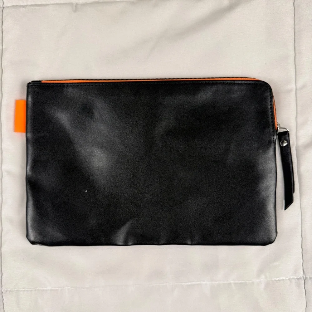 Benefit Makeup Bag OS Black Be Real Graphic Pouch